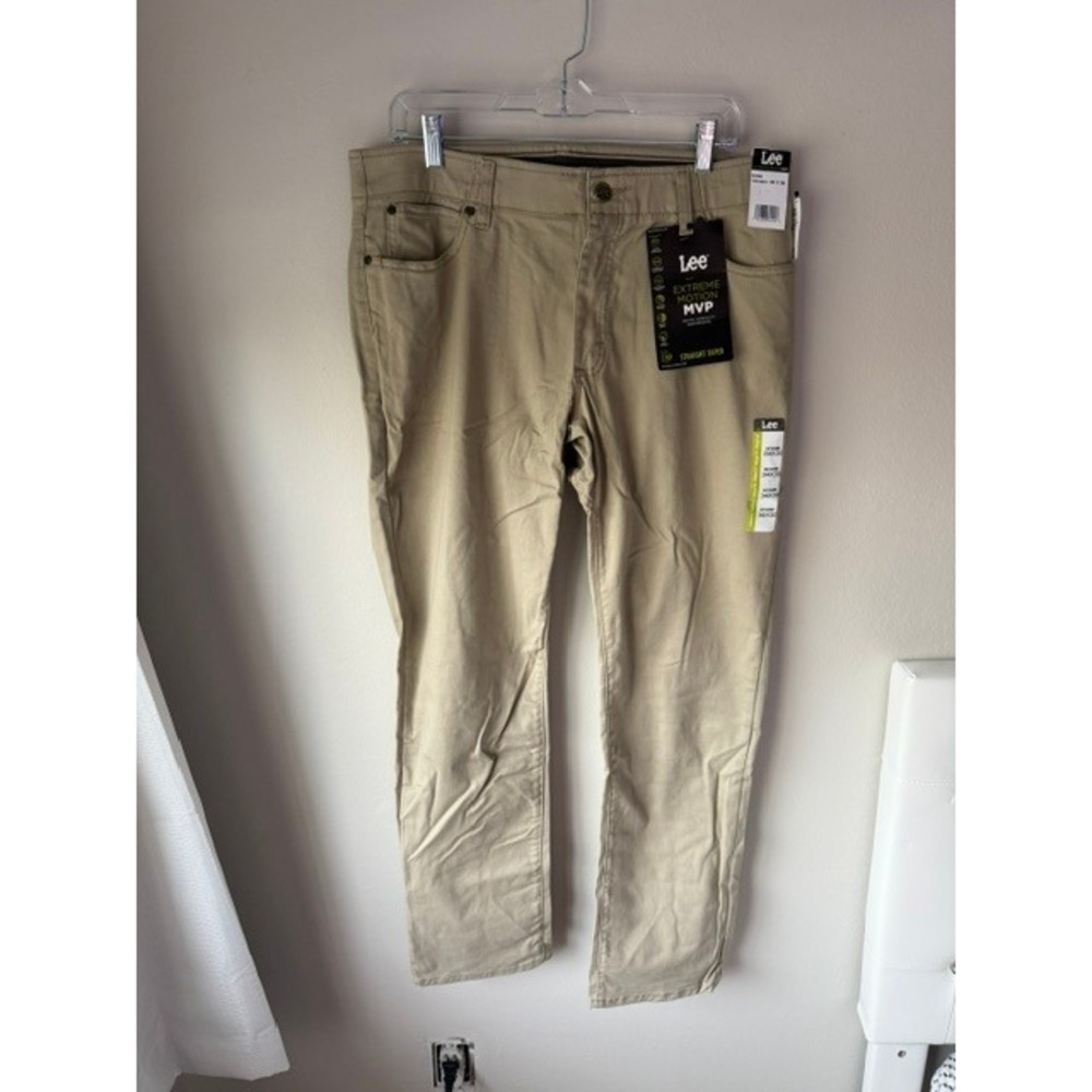 Lee Extreme Motion MVP Straight Taper Khaki Pants Mens 34x30 Tan Stretch Chinos